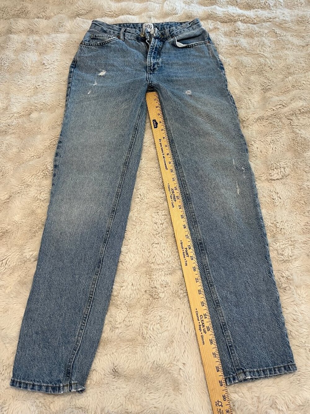 BDG Urban Outfitters Mom High Rise Jeans Size 26 Distressed Y2K